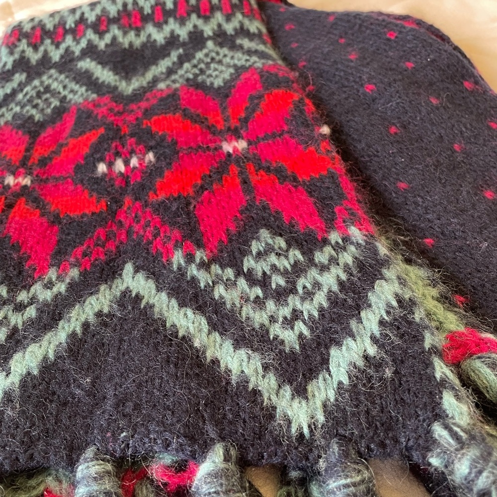 American Eagle Winter Scarf